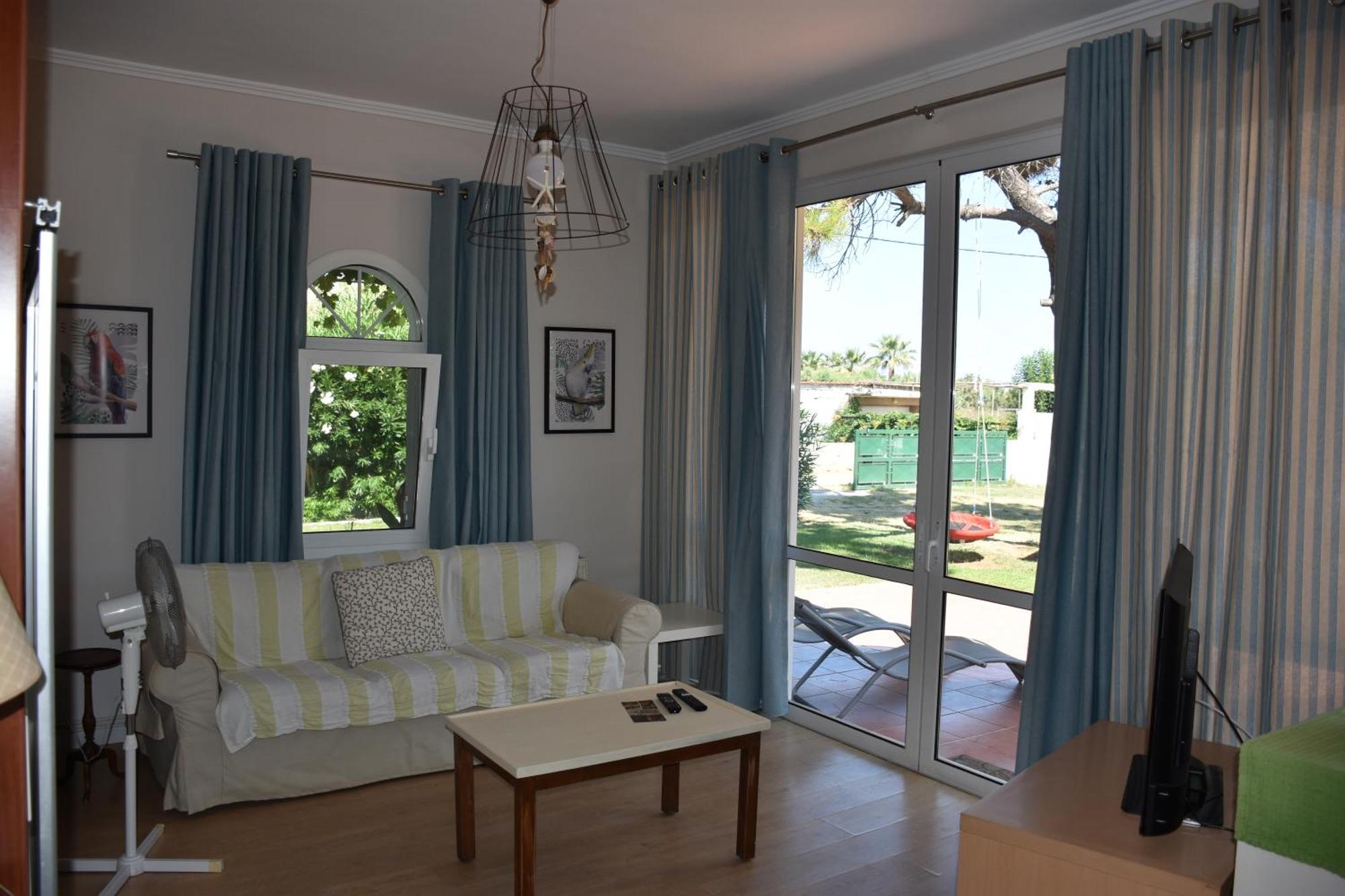 Villa Gerani Gerani  Bagian luar foto